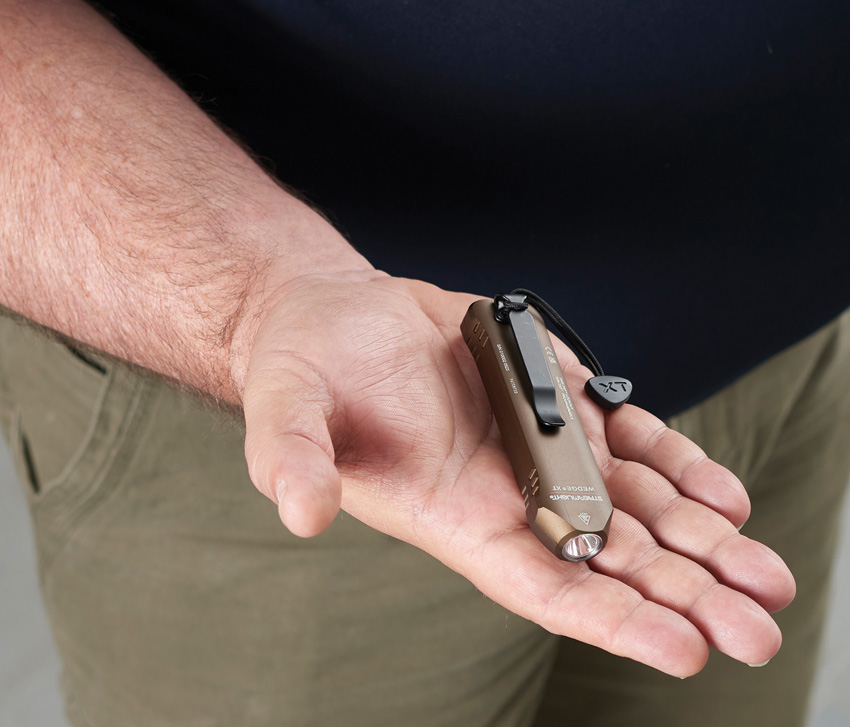 Linterna Streamlight Wedge XT Flashlight Coyote 88813 - Image 3